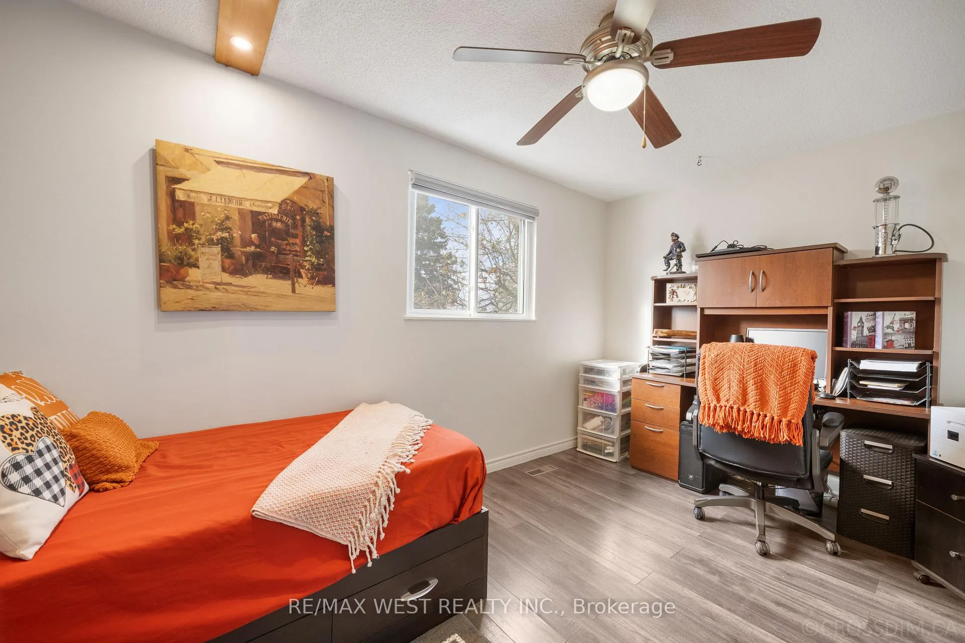 Photo 25 of 370 Whitehead Crescent E, Caledon, Bolton North — HOMEH