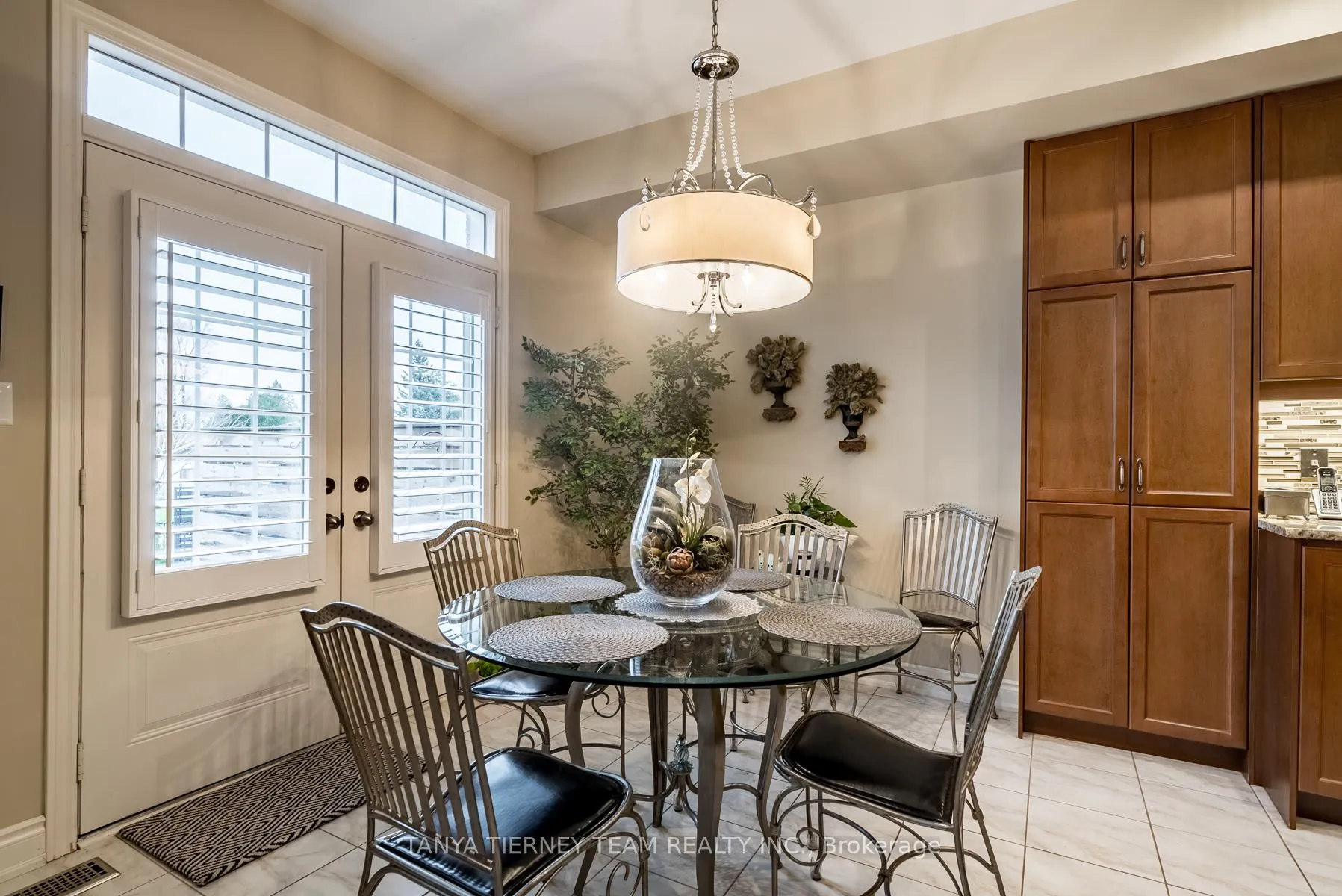 Photo 14 of 22 Harvey Johnston Way, Whitby, Brooklin — HOMEH