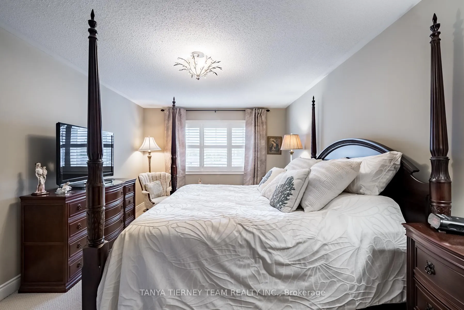 Photo 21 of 22 Harvey Johnston Way, Whitby, Brooklin — HOMEH