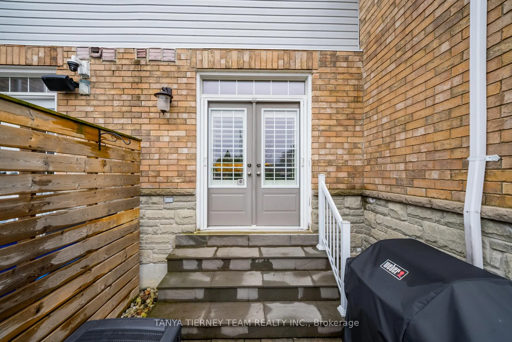 Photo 32 of 22 Harvey Johnston Way, Whitby, Brooklin — HOMEH