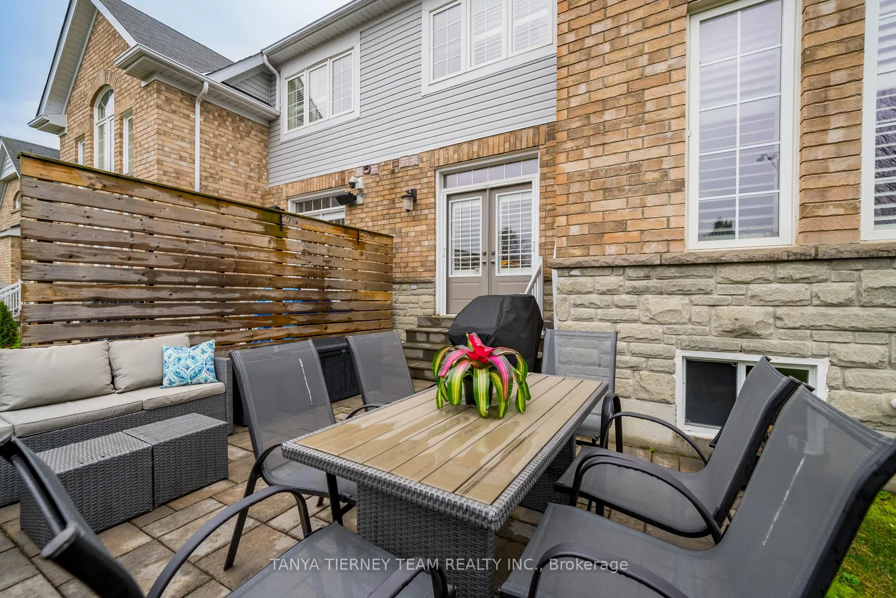 Photo 35 of 22 Harvey Johnston Way, Whitby, Brooklin — HOMEH