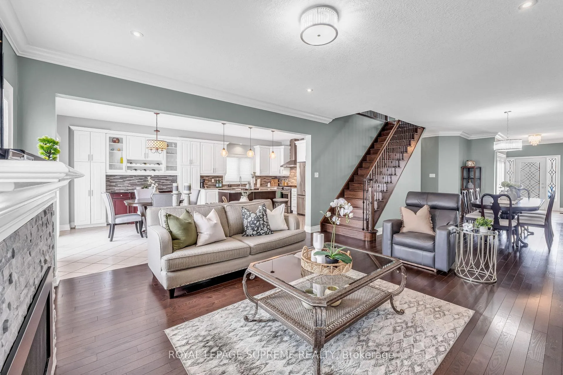Photo 13 of 199 King Street S, New Tecumseth, Alliston — HOMEH
