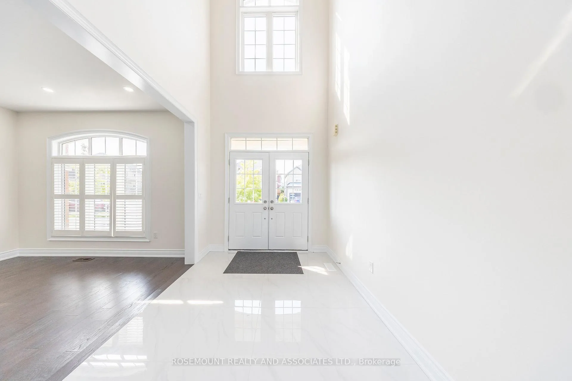 Photo 6 of 75 Barchard Street, Clarington, Newcastle — HOMEH