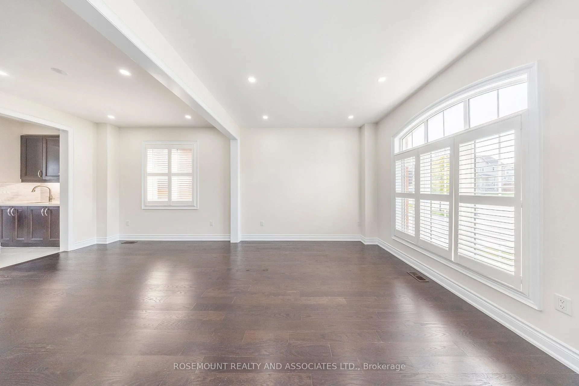 Photo 7 of 75 Barchard Street, Clarington, Newcastle — HOMEH