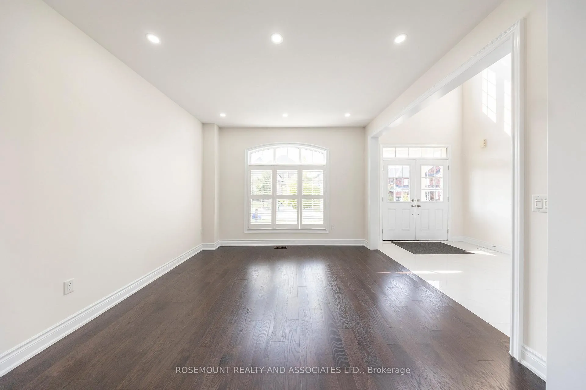 Photo 9 of 75 Barchard Street, Clarington, Newcastle — HOMEH