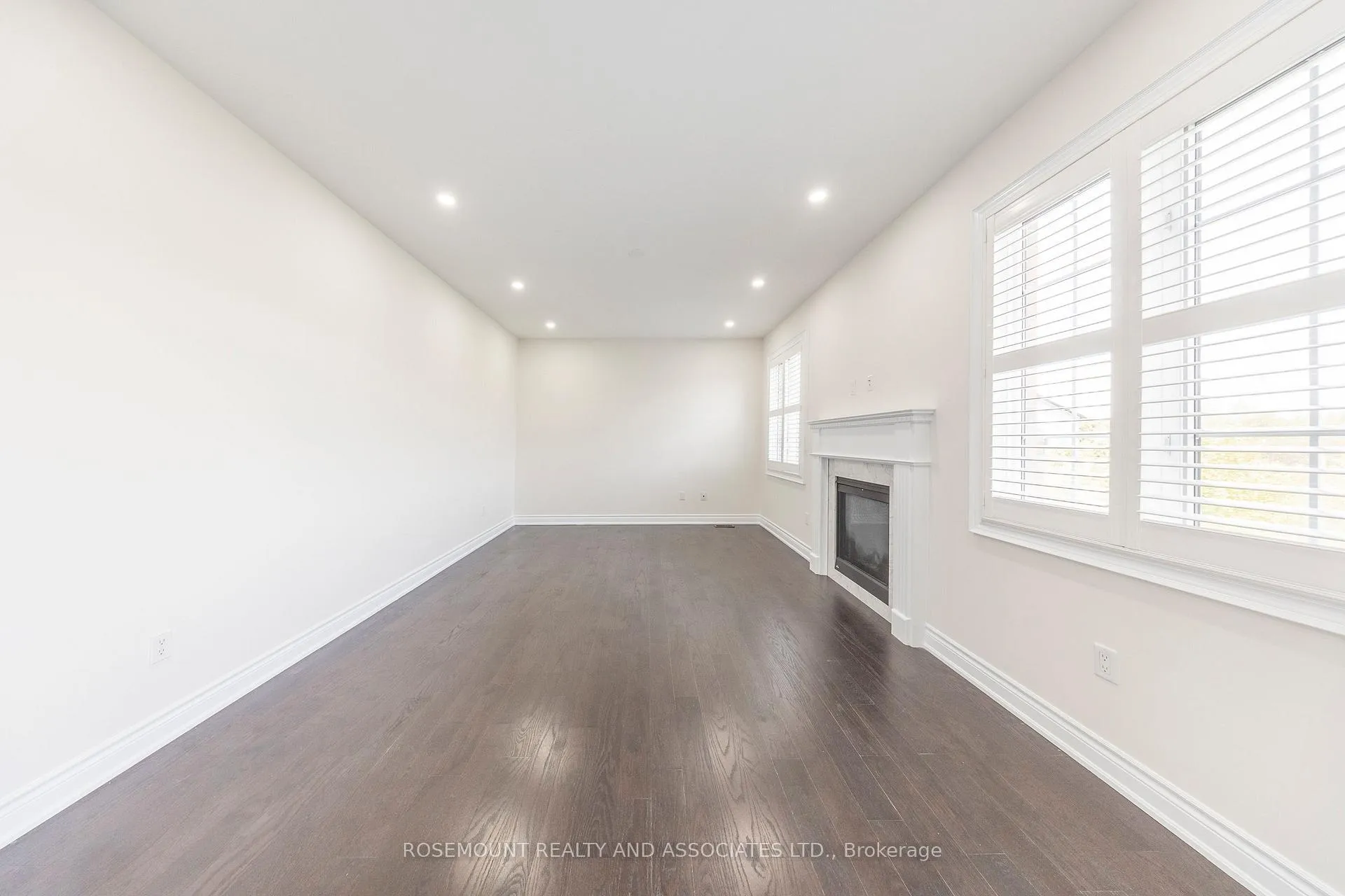 Photo 17 of 75 Barchard Street, Clarington, Newcastle — HOMEH