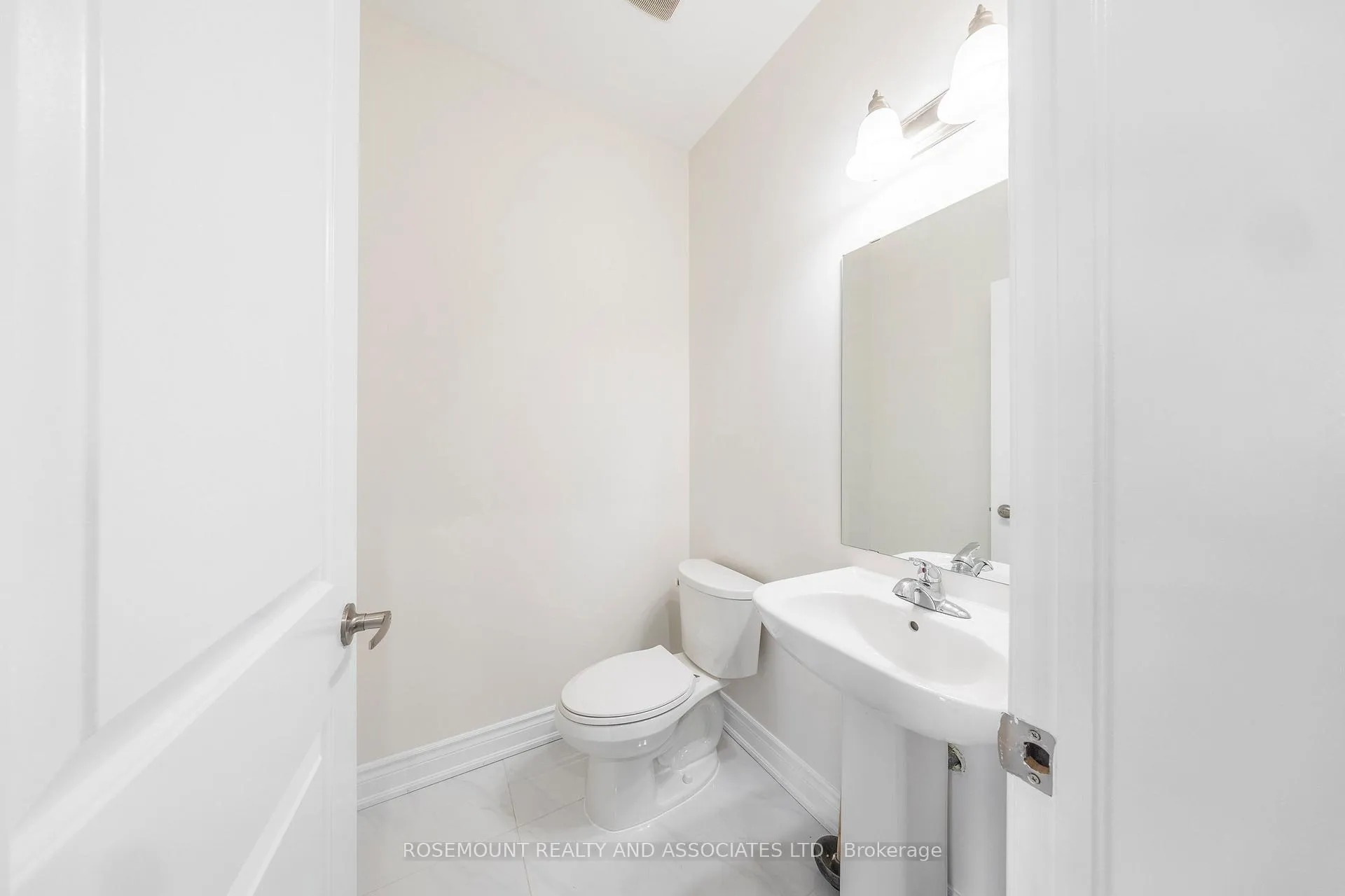 Photo 21 of 75 Barchard Street, Clarington, Newcastle — HOMEH
