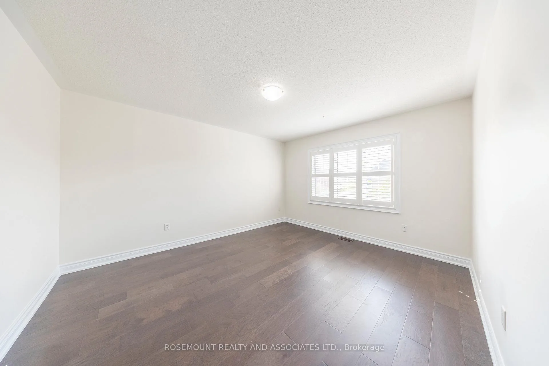 Photo 31 of 75 Barchard Street, Clarington, Newcastle — HOMEH