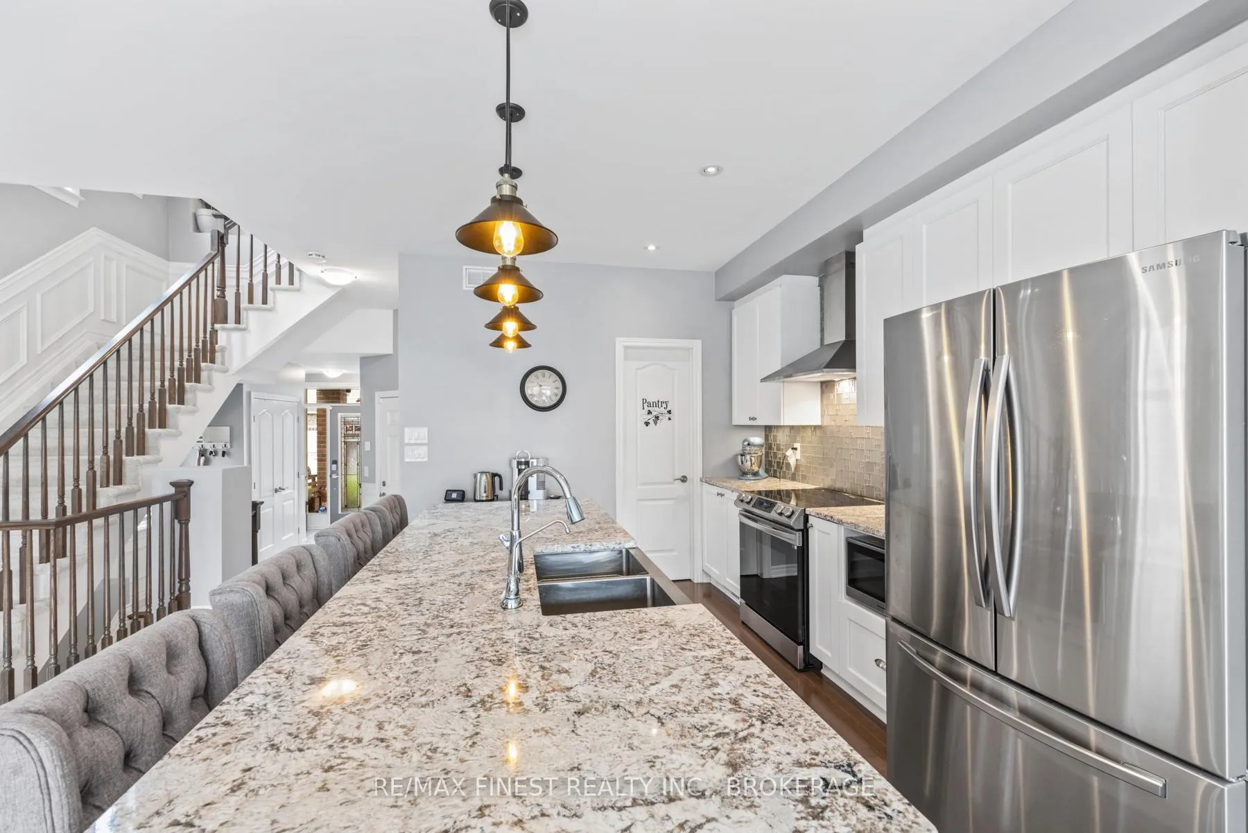 Photo 22 of 1361 Tremont Drive, Kingston, City Northwest — HOMEH