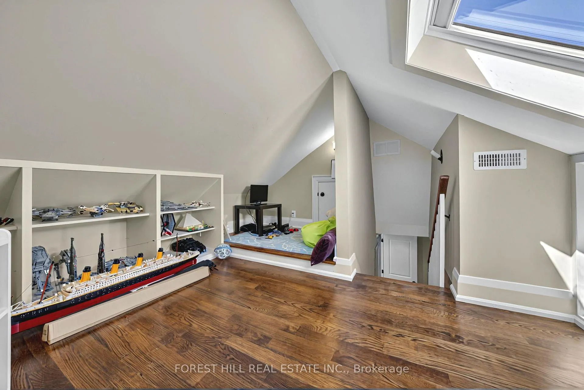 Photo 26 of 437 Castlefield Avenue, Toronto, Lawrence Park South — HOMEH