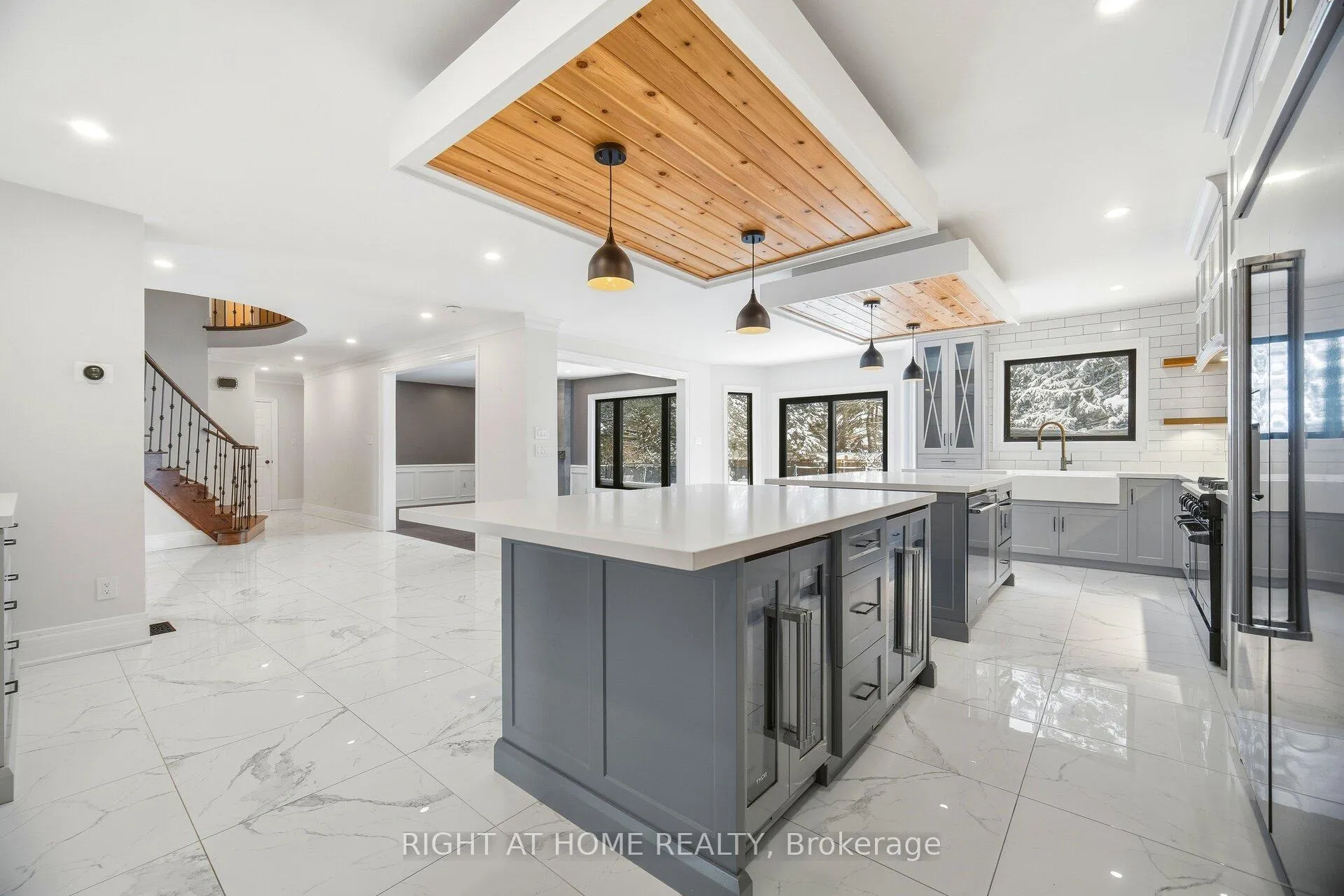 Photo 11 of 1340 Greeneagle Drive, Oakville, Glen Abbey — HOMEH