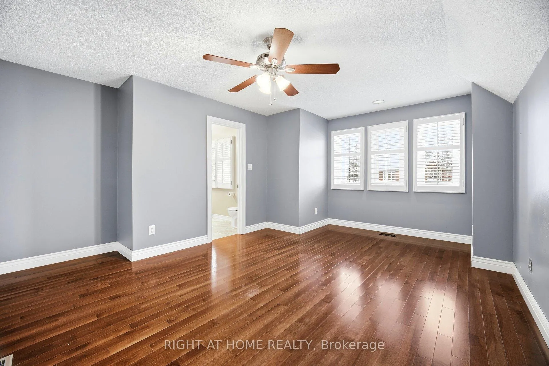 Photo 28 of 1340 Greeneagle Drive, Oakville, Glen Abbey — HOMEH