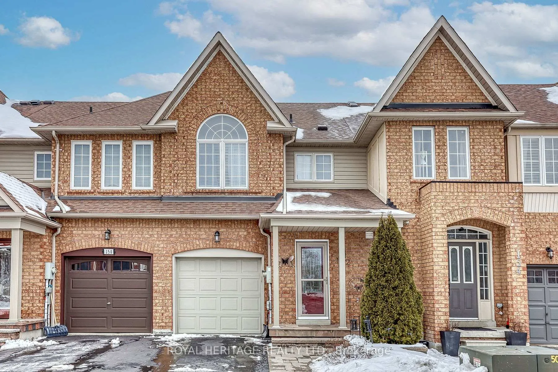 Photo 1 of 152 Stokely Crescent, Whitby, Downtown Whitby — HOMEH
