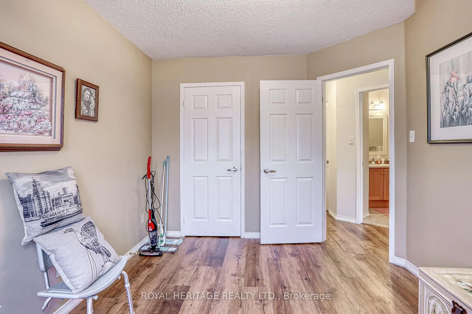 Photo 23 of 152 Stokely Crescent, Whitby, Downtown Whitby — HOMEH
