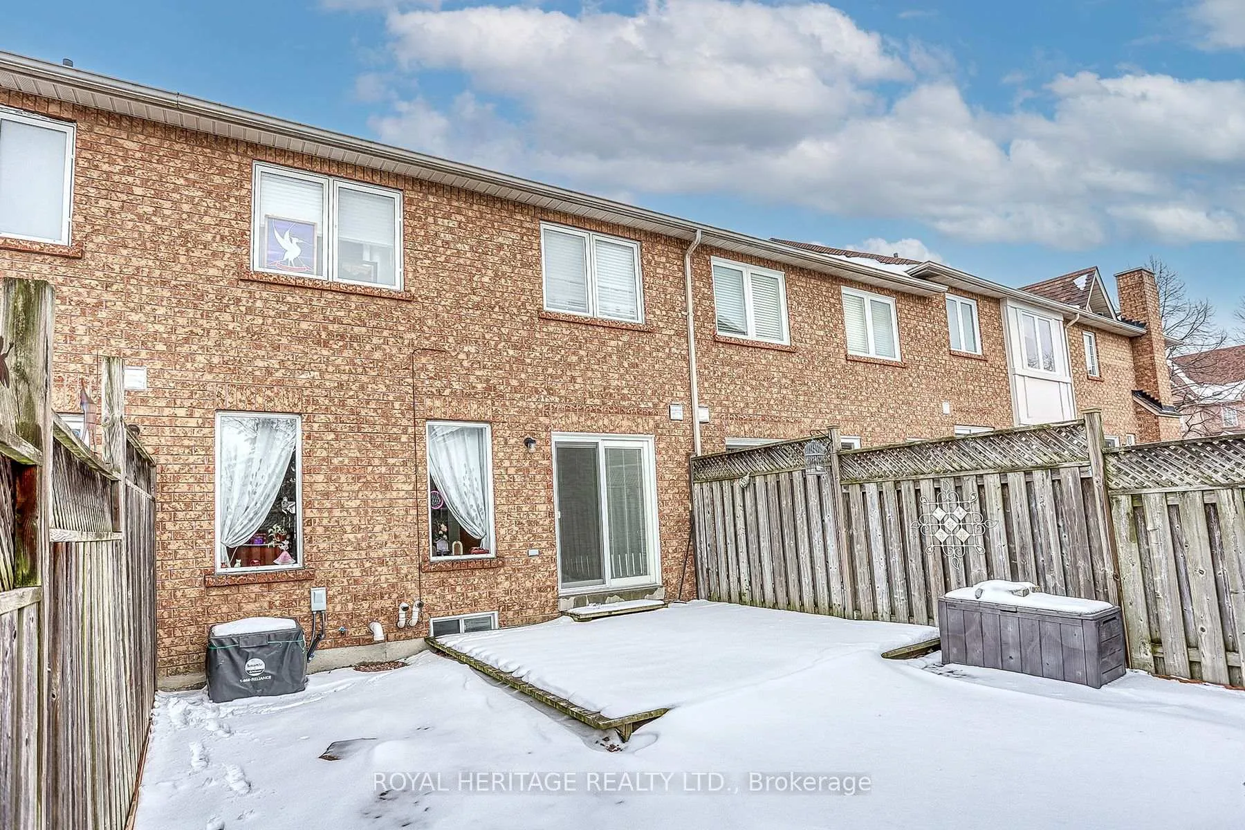 Photo 34 of 152 Stokely Crescent, Whitby, Downtown Whitby — HOMEH