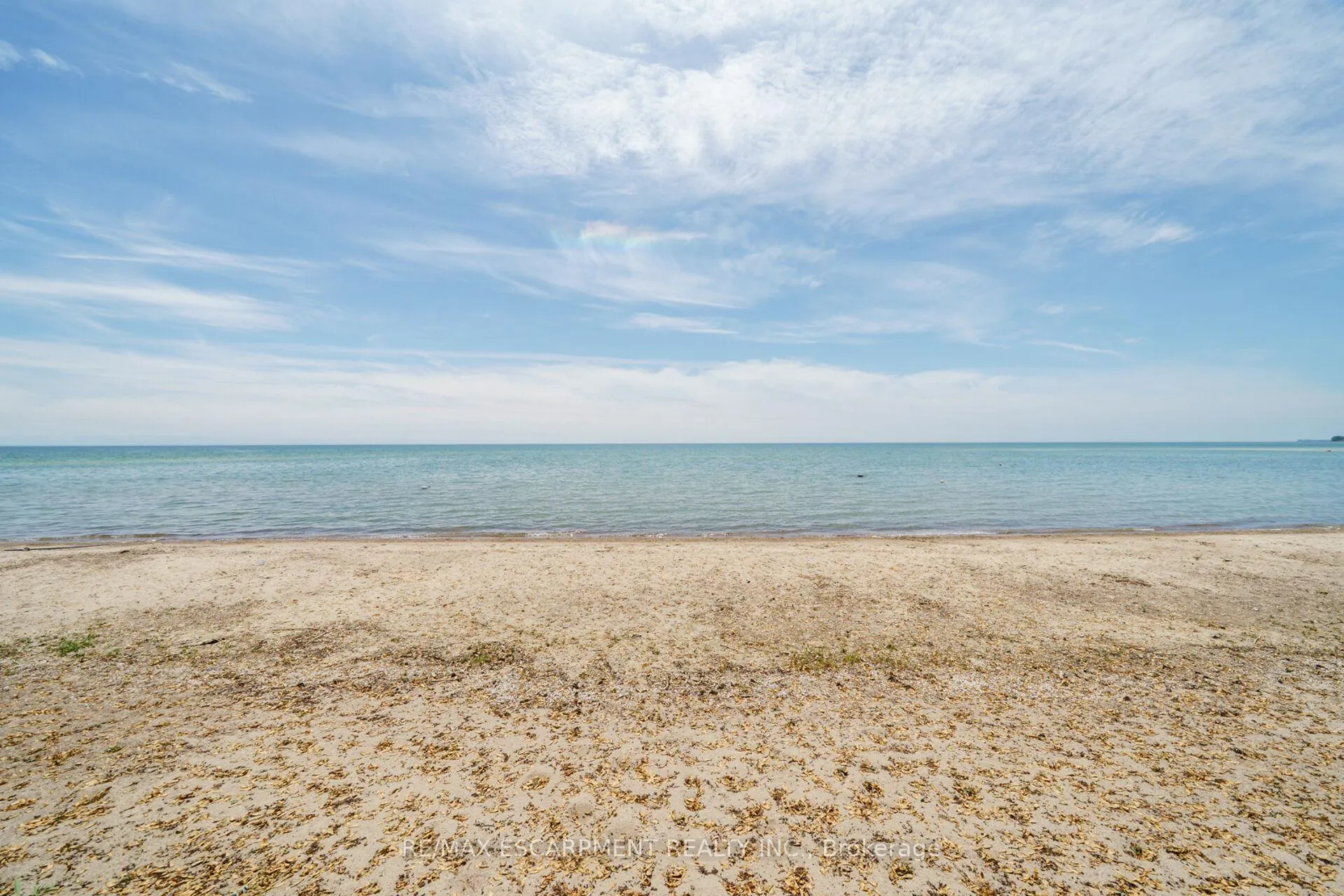Photo 1 of 976 Lakeshore Road, Haldimand — HOMEH