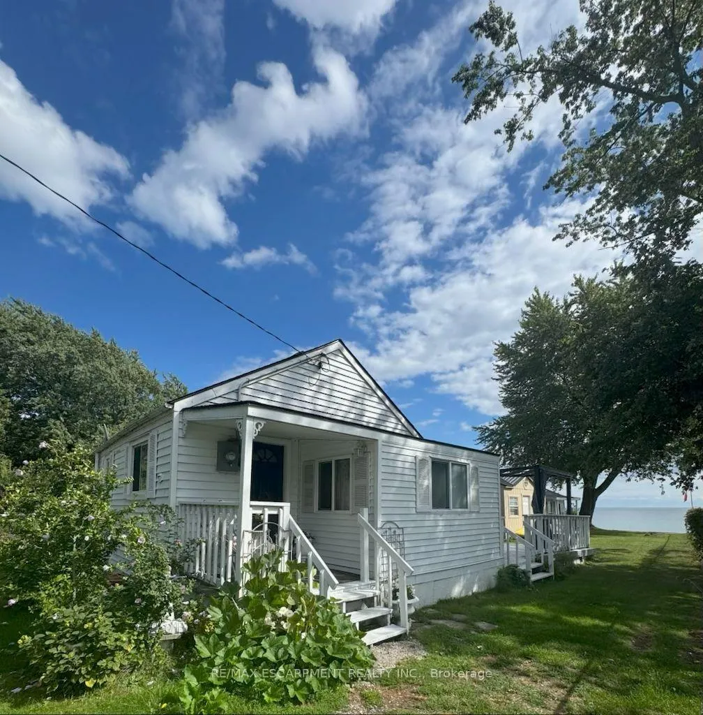 Photo 4 of 976 Lakeshore Road, Haldimand — HOMEH