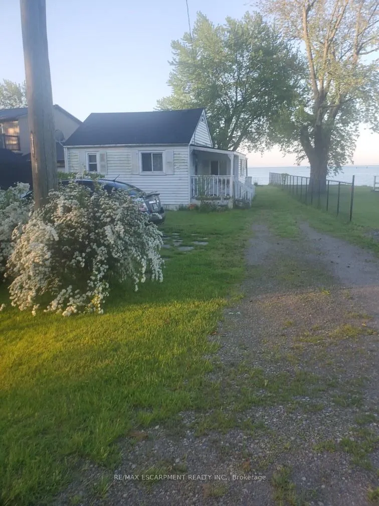 Photo 6 of 976 Lakeshore Road, Haldimand — HOMEH