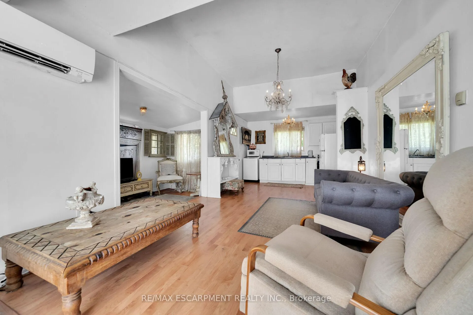 Photo 14 of 976 Lakeshore Road, Haldimand — HOMEH
