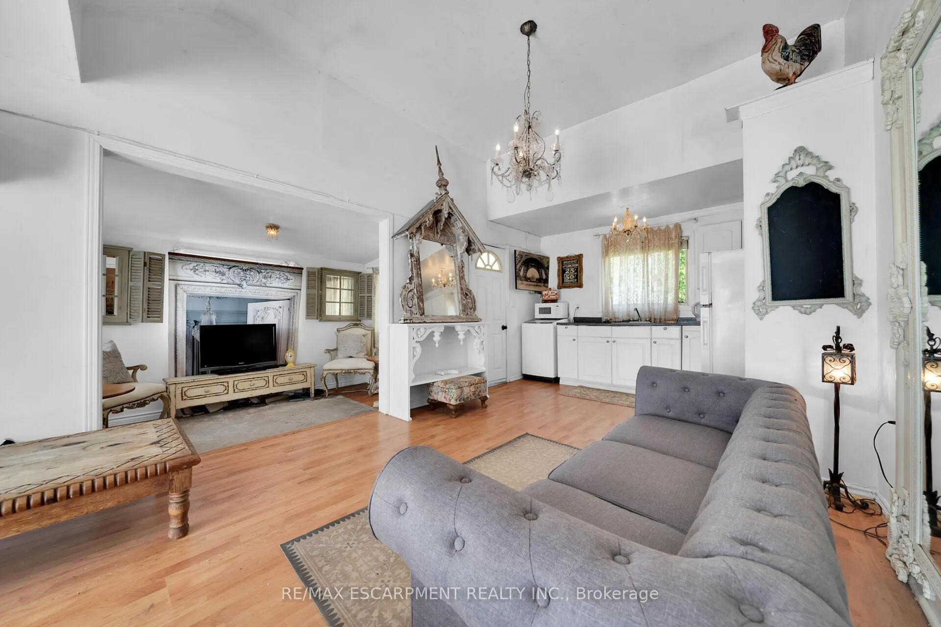 Photo 15 of 976 Lakeshore Road, Haldimand — HOMEH