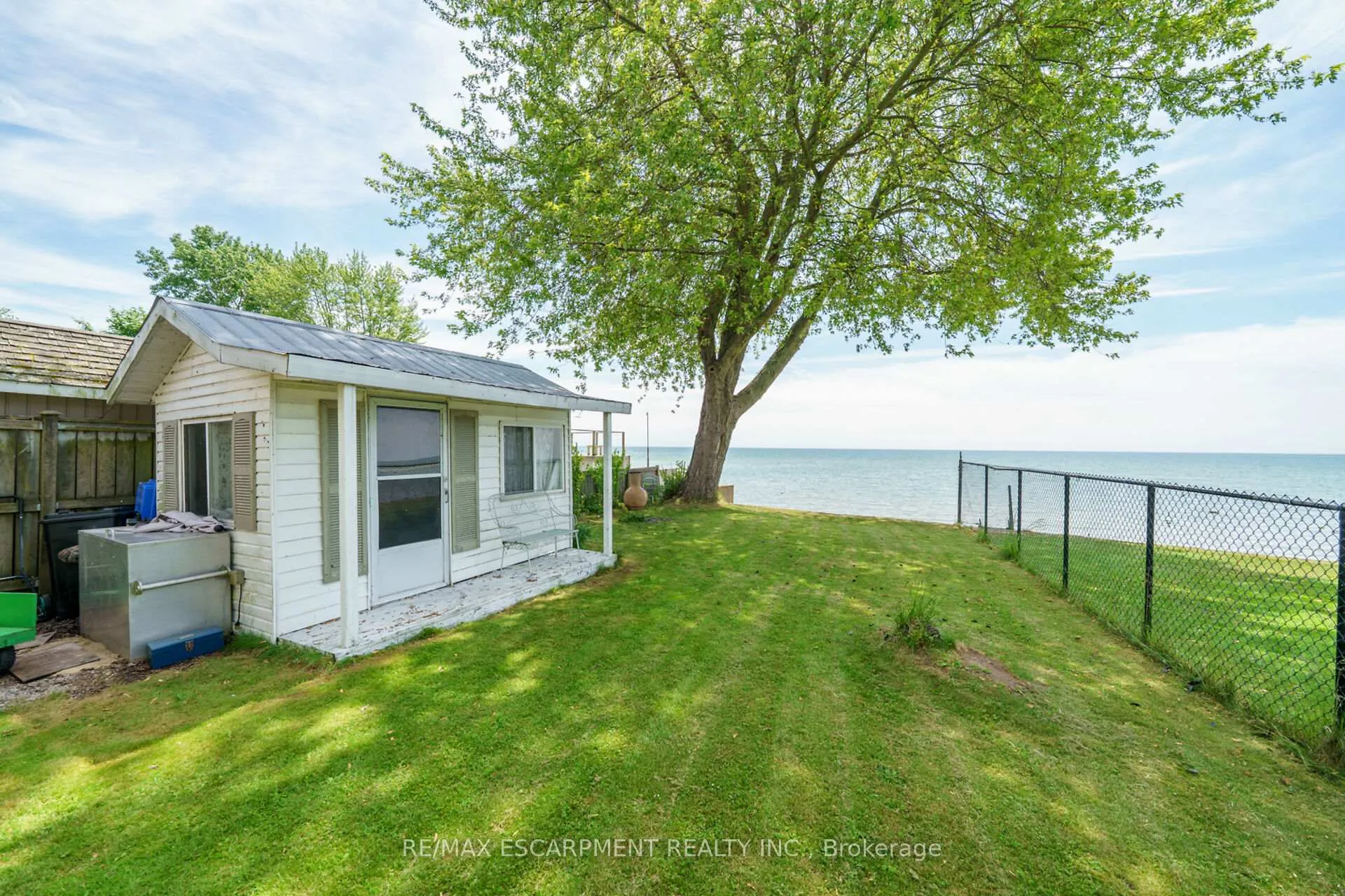 Photo 23 of 976 Lakeshore Road, Haldimand — HOMEH