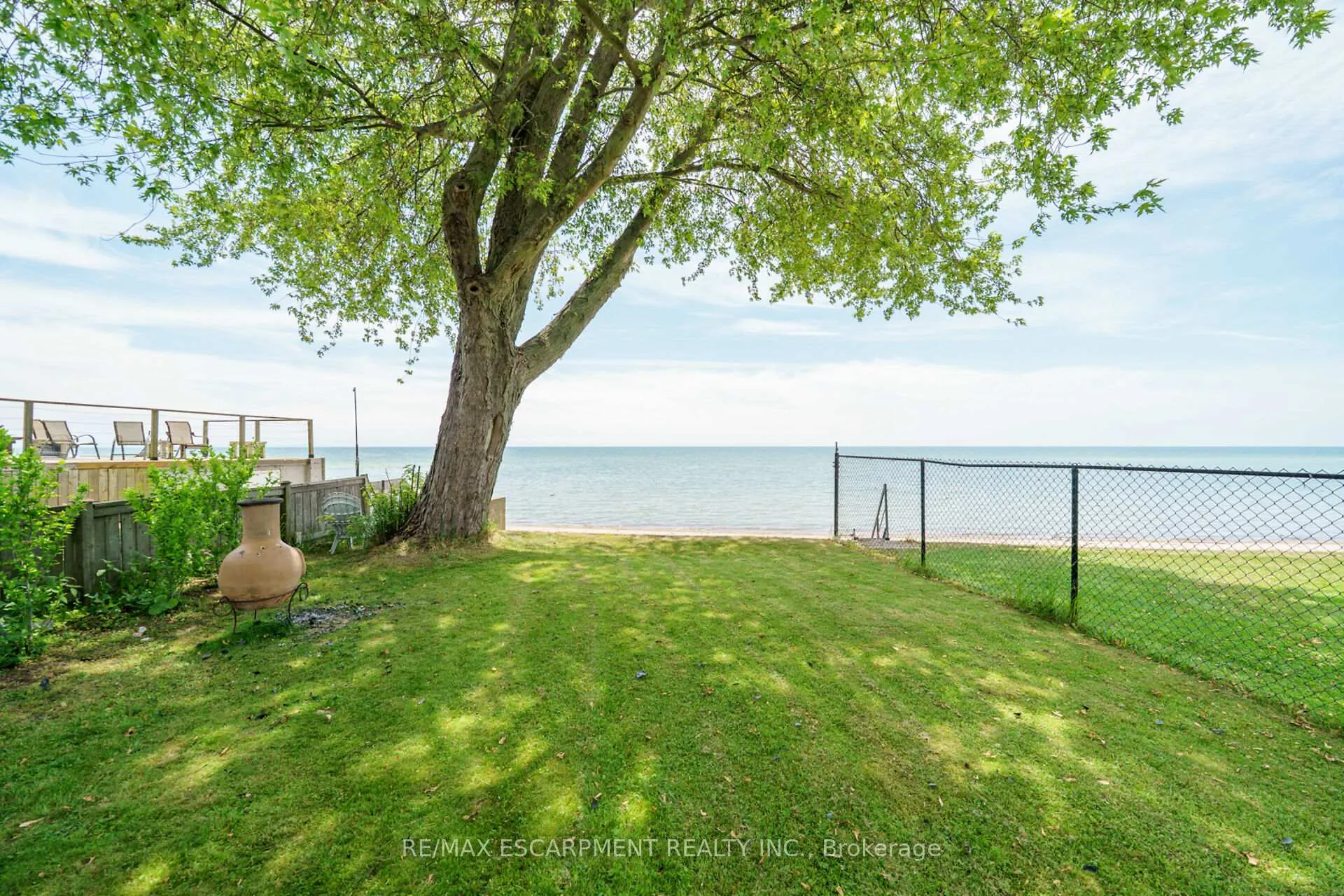 Photo 24 of 976 Lakeshore Road, Haldimand — HOMEH