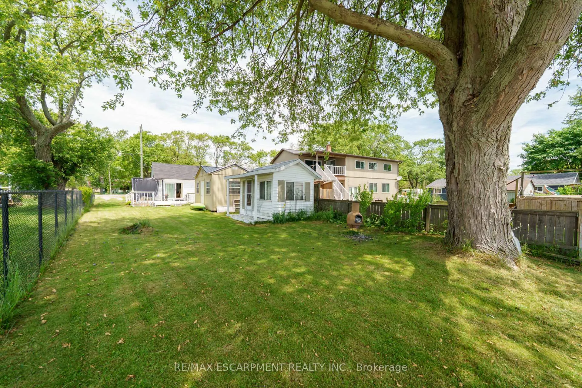 Photo 25 of 976 Lakeshore Road, Haldimand — HOMEH