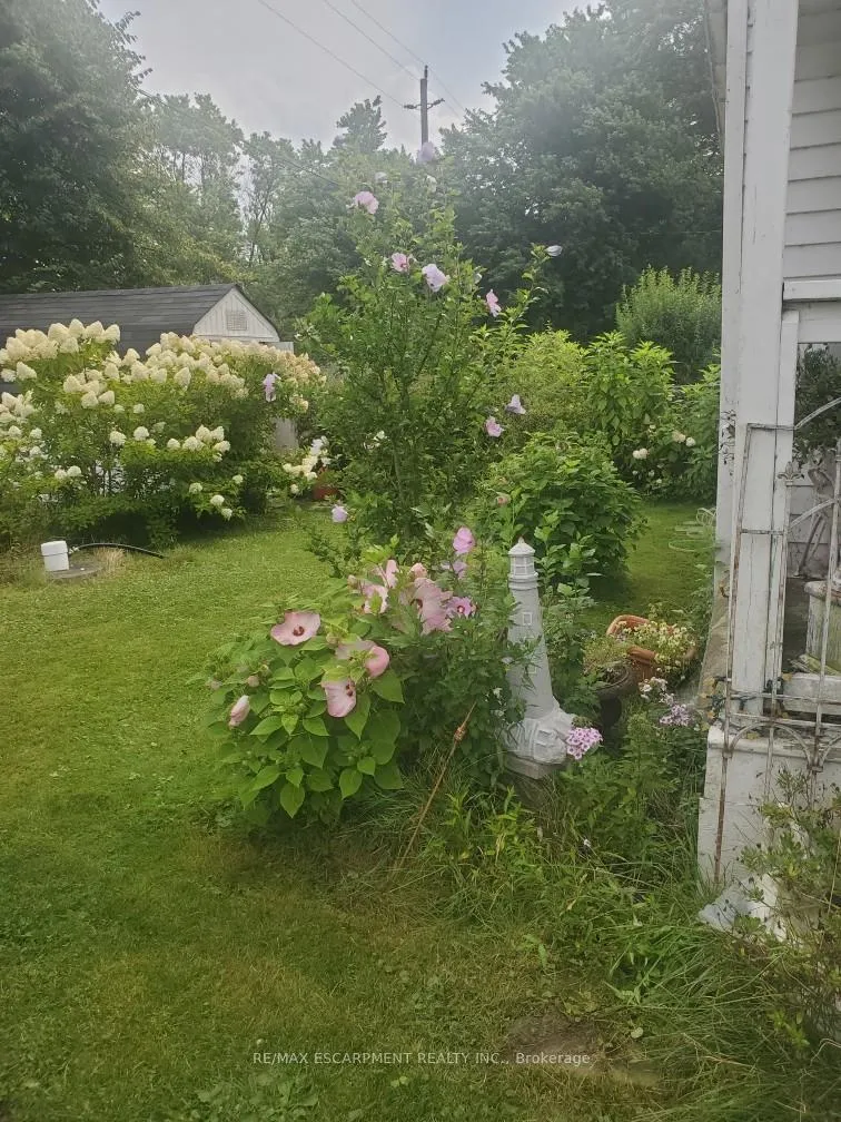 Photo 33 of 976 Lakeshore Road, Haldimand — HOMEH