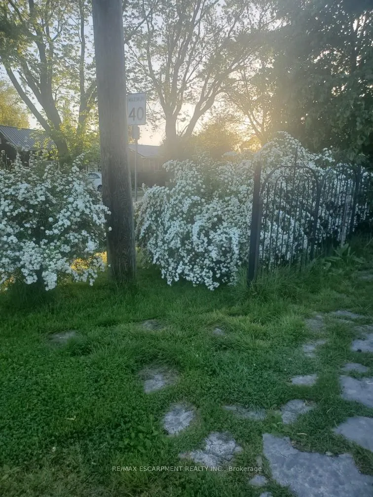 Photo 34 of 976 Lakeshore Road, Haldimand — HOMEH