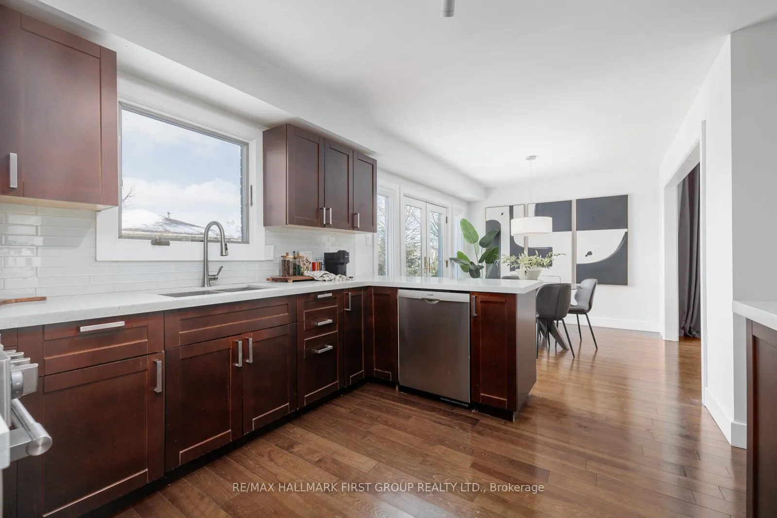 Photo 11 of 222 Bassett Boulevard, Whitby, Pringle Creek — HOMEH