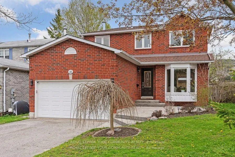 Photo 2 of 16 Grasett Crescent, Barrie, West Bayfield — HOMEH
