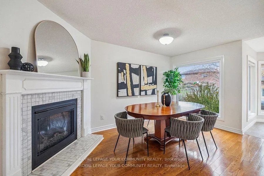 Photo 5 of 16 Grasett Crescent, Barrie, West Bayfield — HOMEH