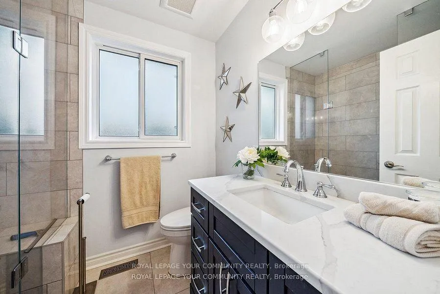 Photo 11 of 16 Grasett Crescent, Barrie, West Bayfield — HOMEH