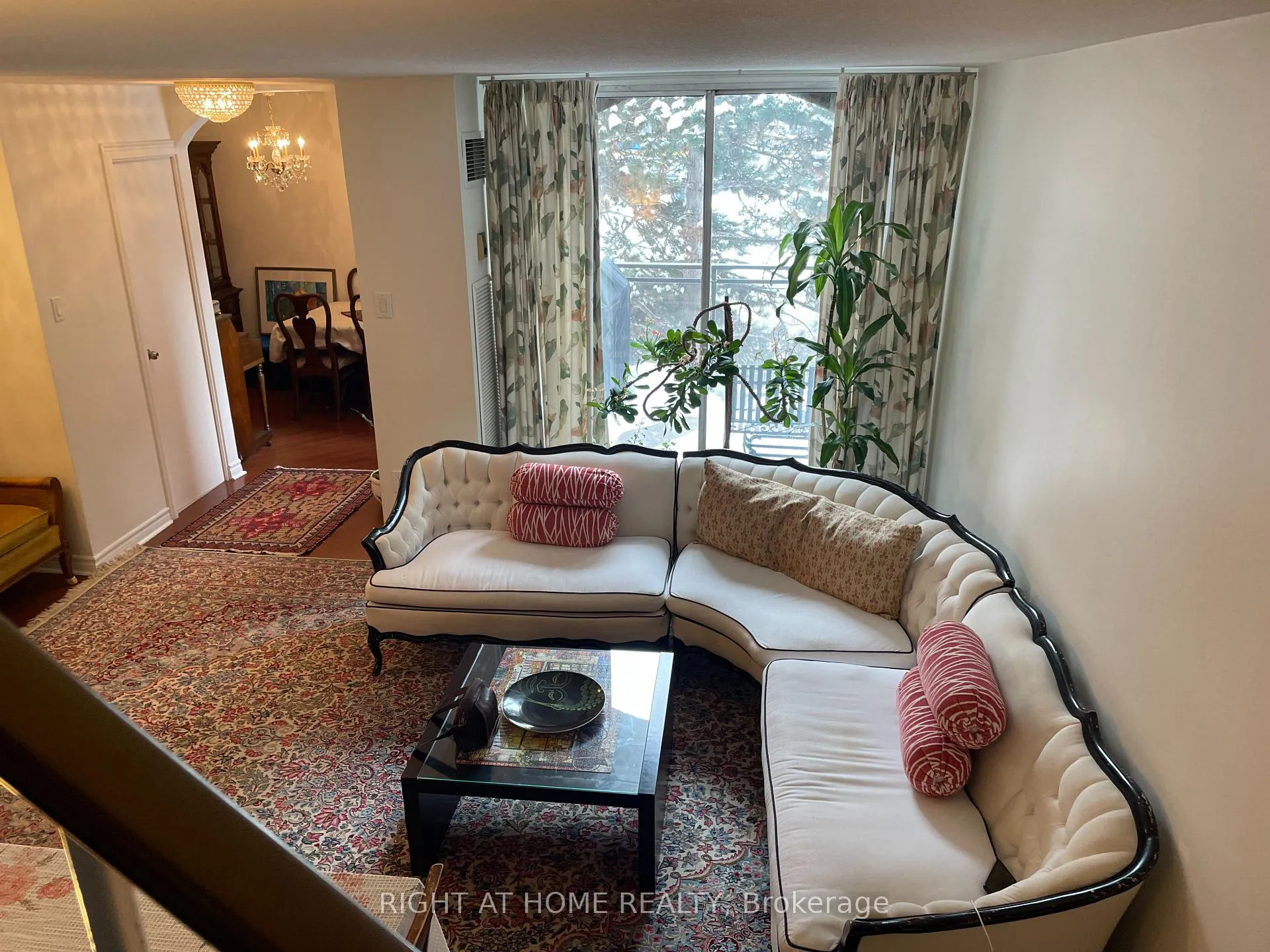 Photo 9 of Unit 200, 16 Elgin Street, Markham, Thornhill — HOMEH