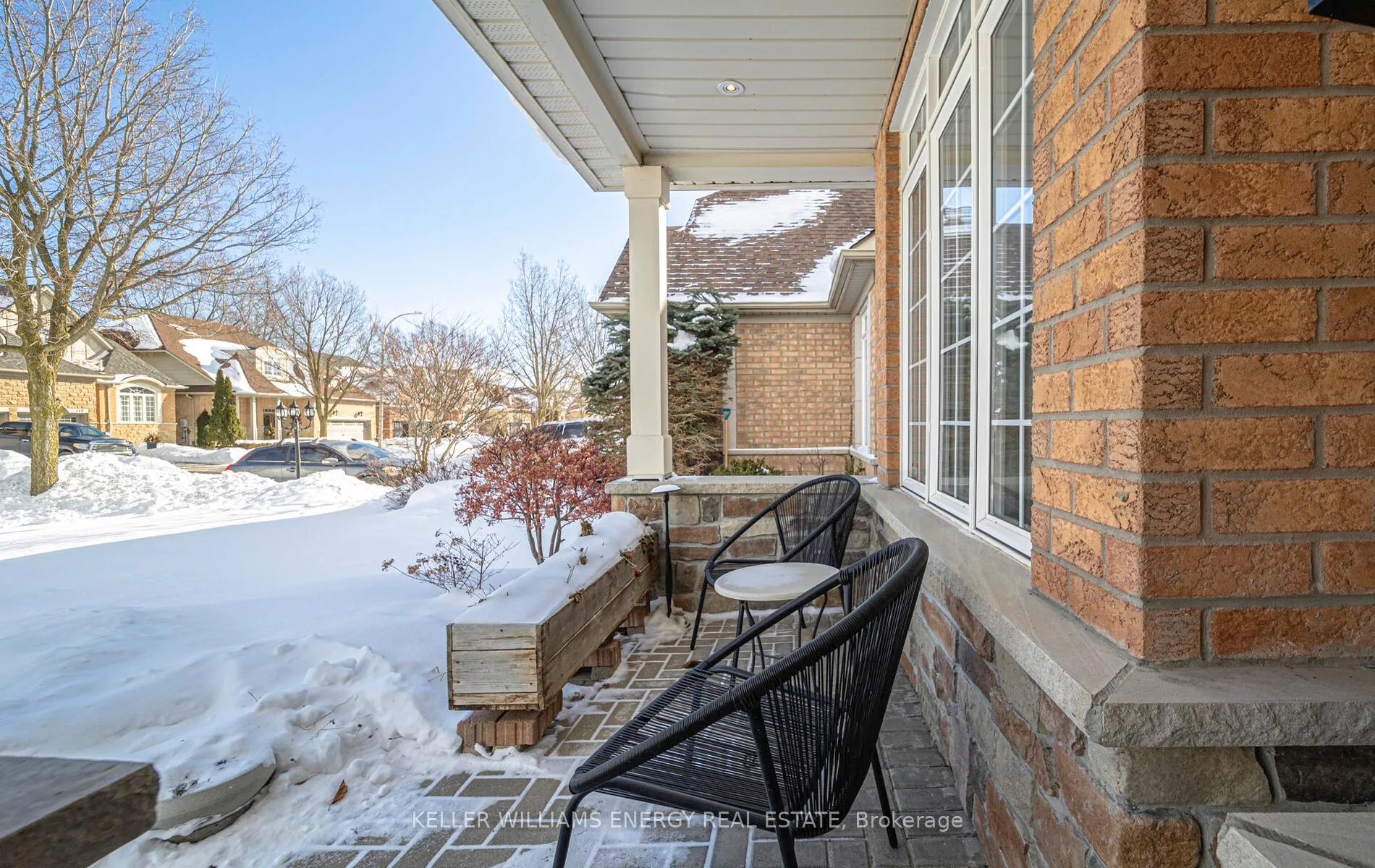 Photo 4 of 124 Mackey Drive, Whitby, Lynde Creek — HOMEH