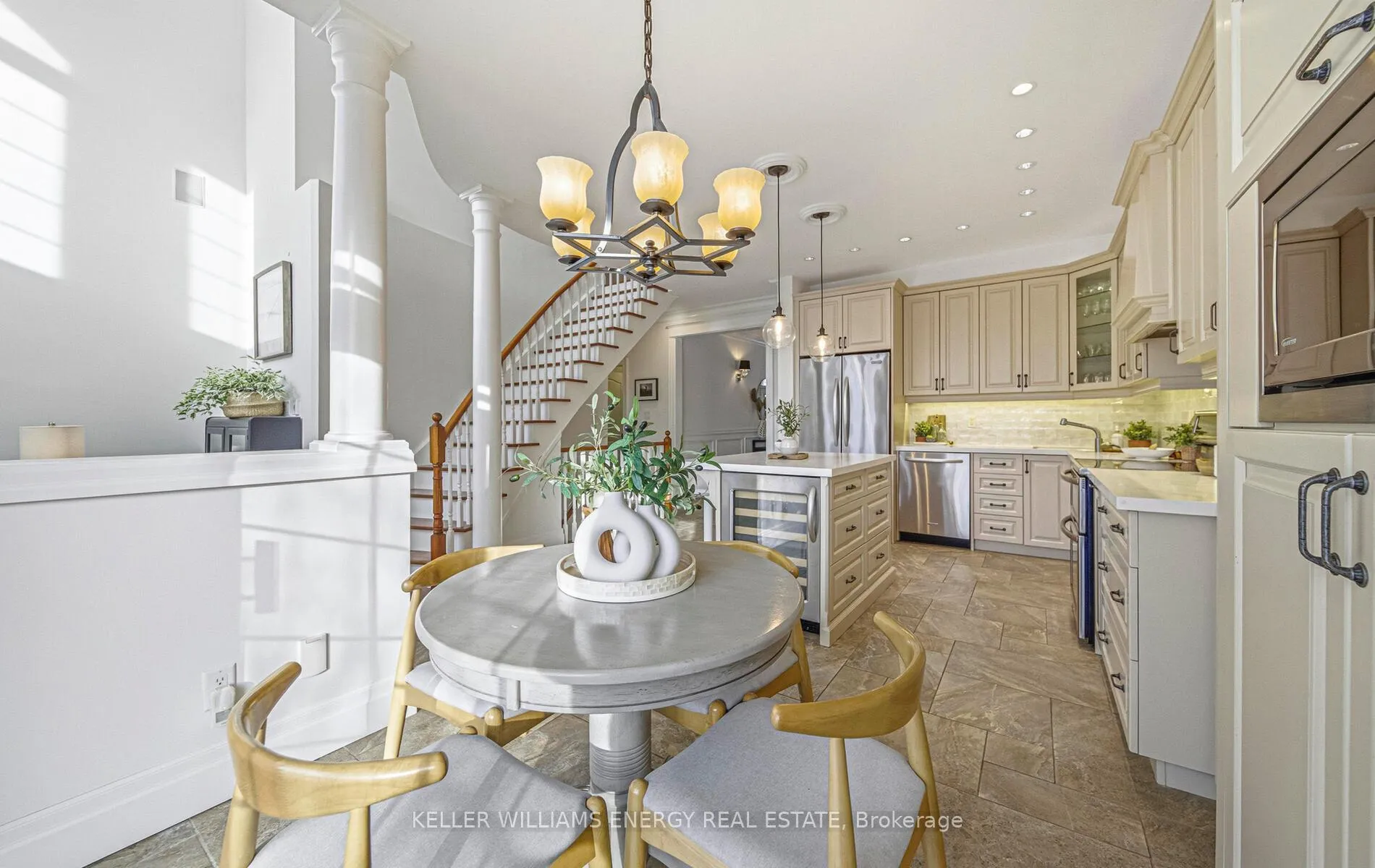Photo 23 of 124 Mackey Drive, Whitby, Lynde Creek — HOMEH