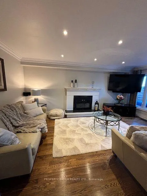 Photo 11 of 30 Glencedar Crescent, Whitby, Pringle Creek — HOMEH