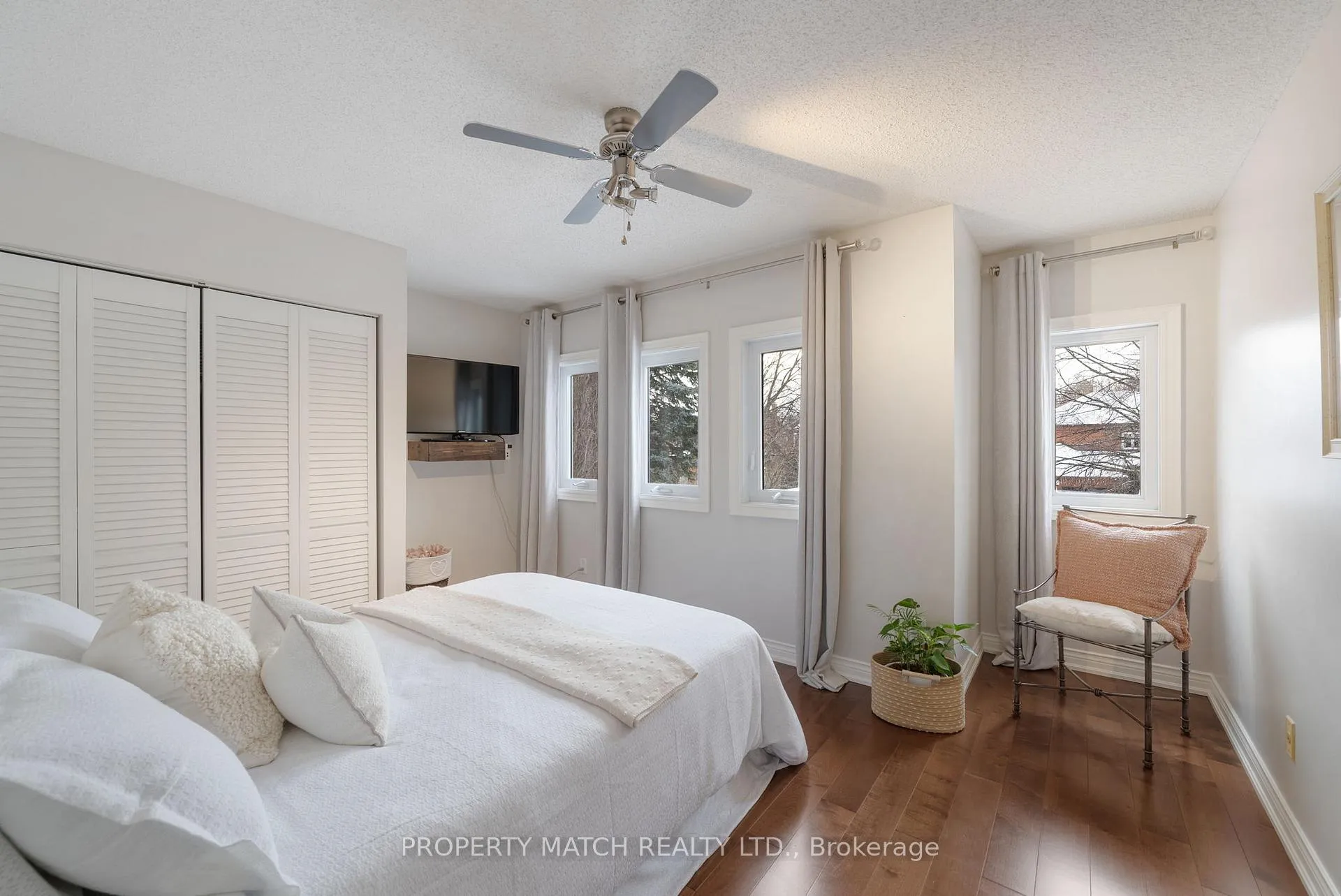Photo 23 of 30 Glencedar Crescent, Whitby, Pringle Creek — HOMEH