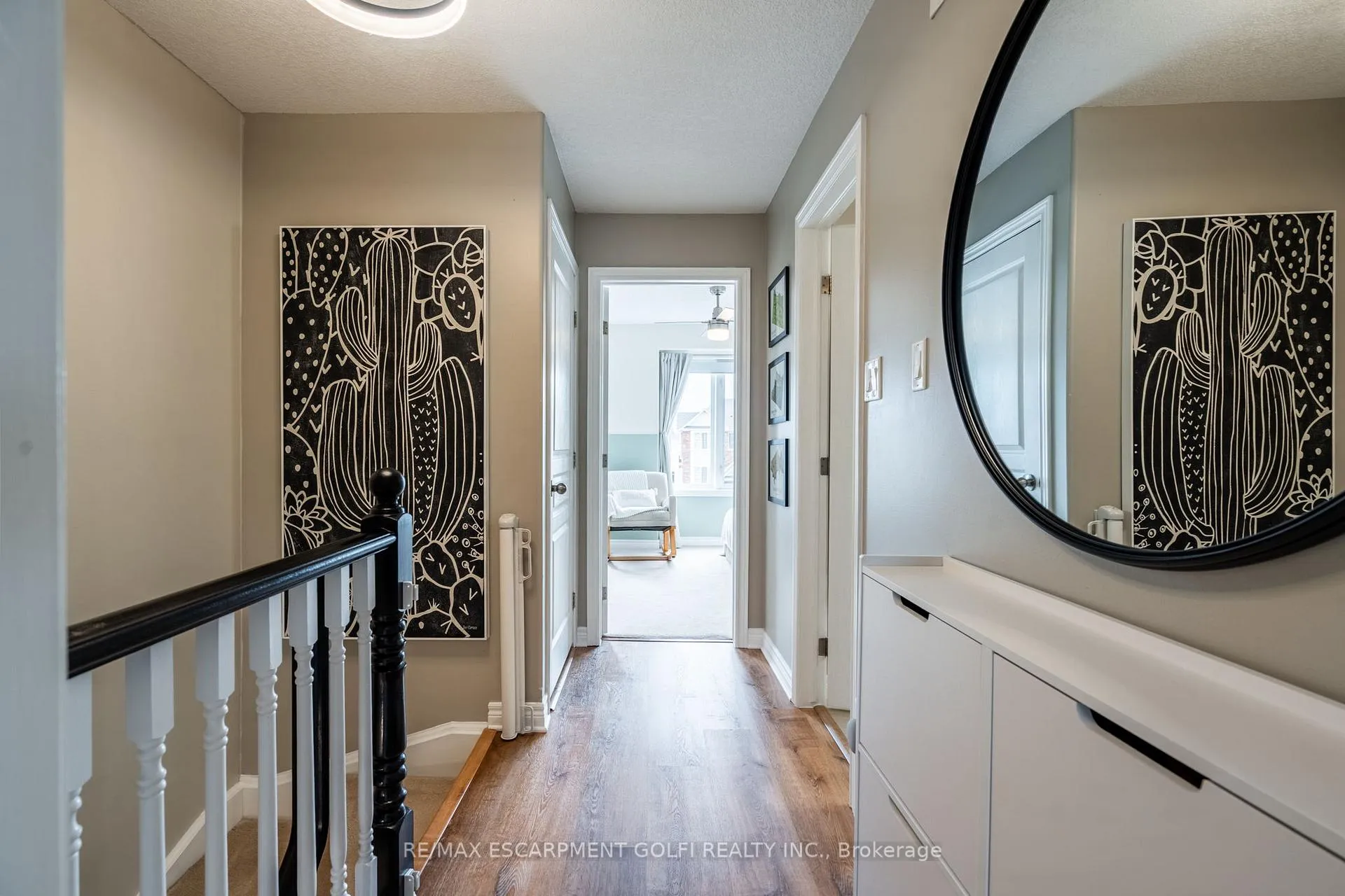 Photo 14 of 16 Hemlock Way, Grimsby, Grimsby West — HOMEH