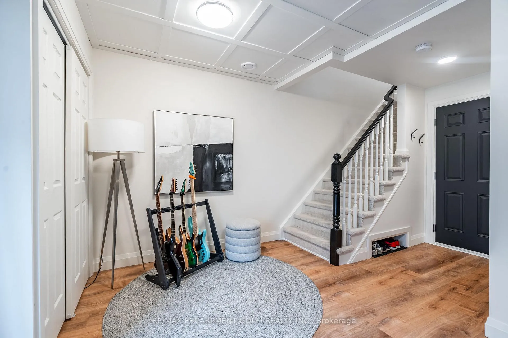 Photo 21 of 16 Hemlock Way, Grimsby, Grimsby West — HOMEH