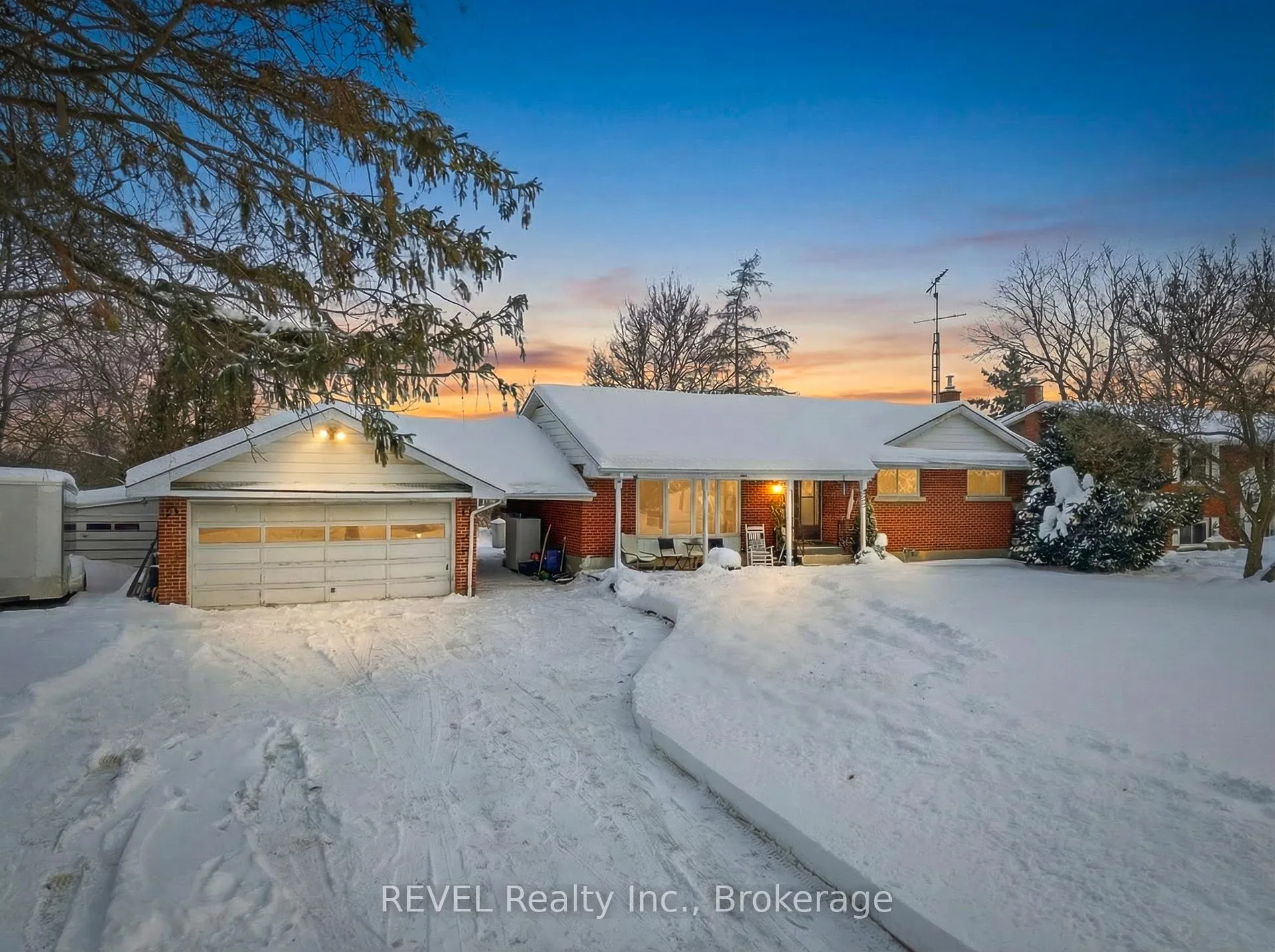Photo 1 of 2474 Decew Road, Thorold, Cataract Road — HOMEH