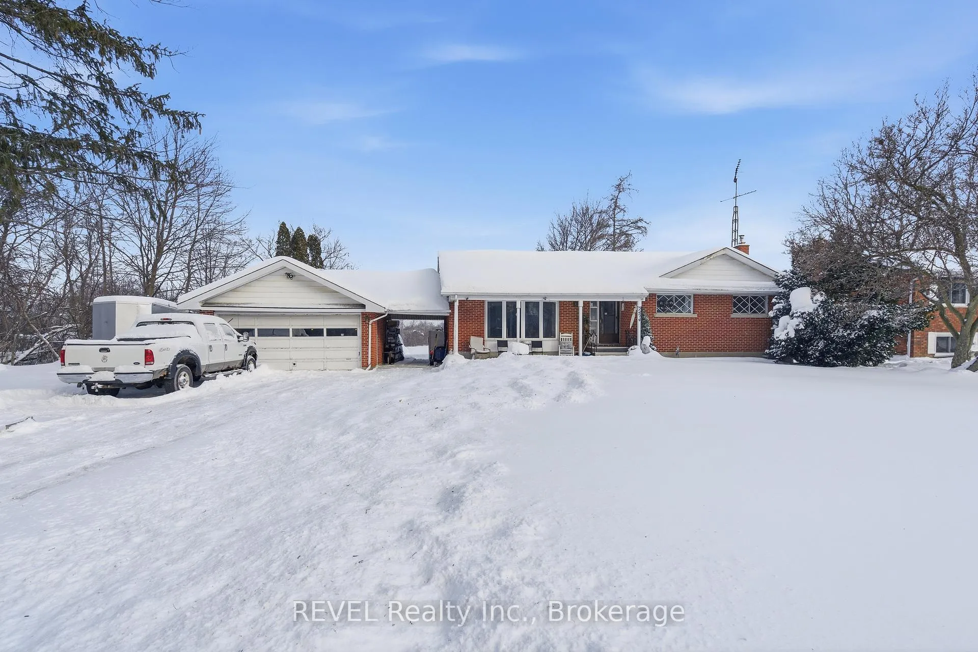 Photo 3 of 2474 Decew Road, Thorold, Cataract Road — HOMEH