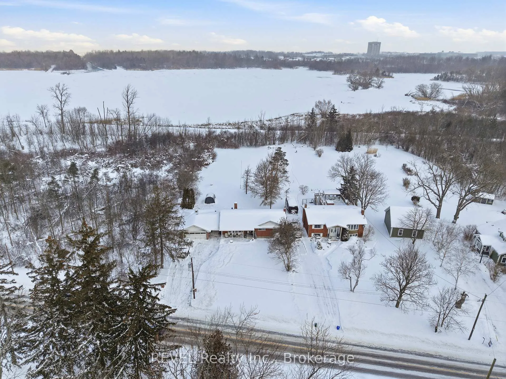 Photo 12 of 2474 Decew Road, Thorold, Cataract Road — HOMEH