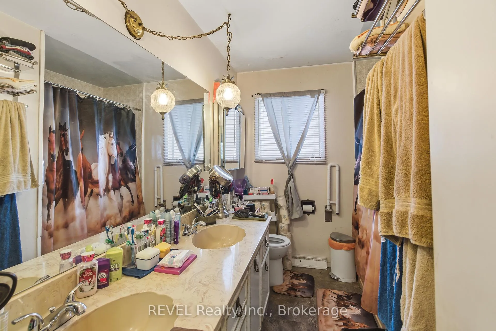 Photo 25 of 2474 Decew Road, Thorold, Cataract Road — HOMEH