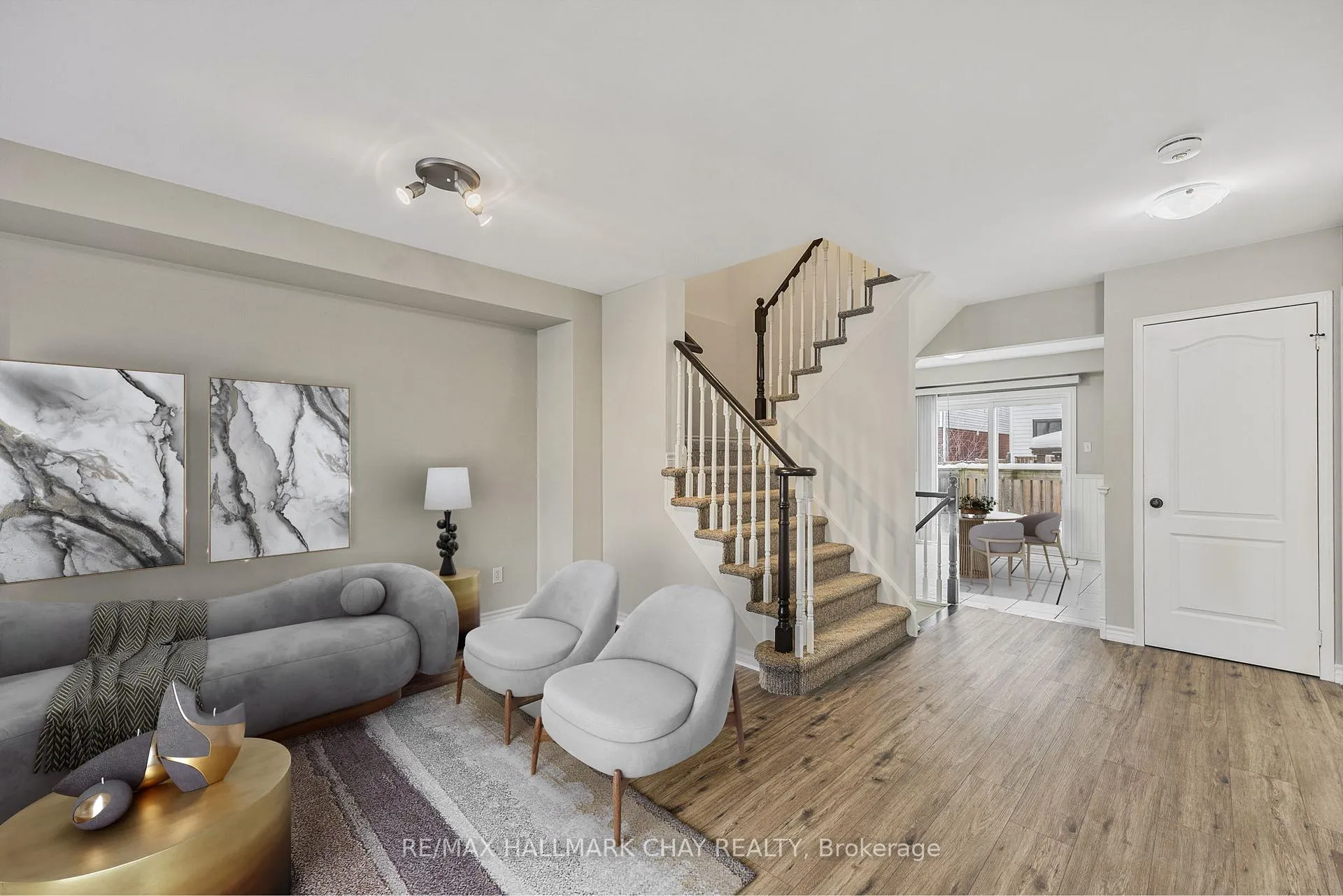 Photo 3 of 45 Succession Crescent, Barrie, Innis-Shore — HOMEH