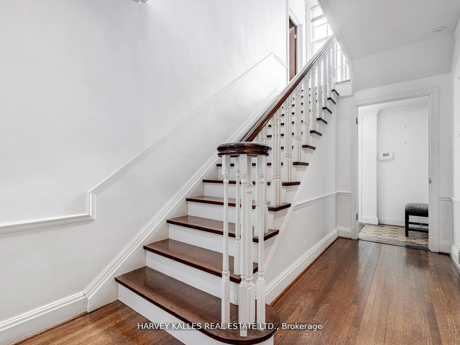 Photo 9 of 2 Silverwood Avenue, Toronto, Forest Hill South — HOMEH