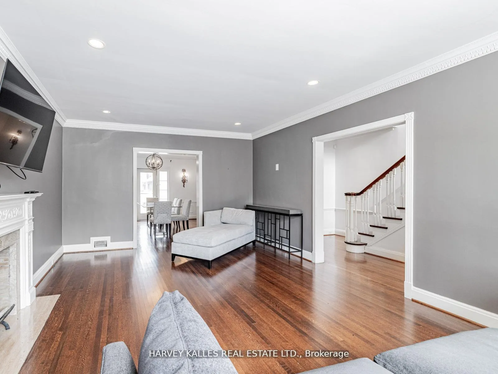 Photo 13 of 2 Silverwood Avenue, Toronto, Forest Hill South — HOMEH