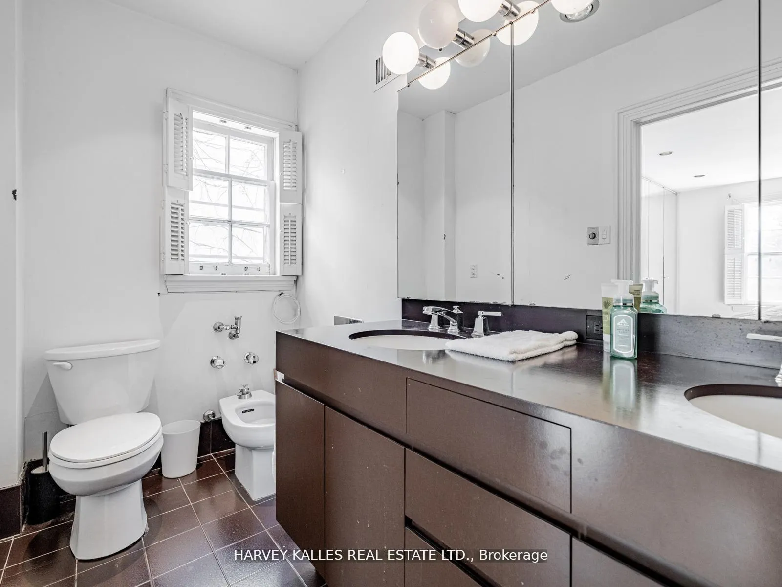 Photo 32 of 2 Silverwood Avenue, Toronto, Forest Hill South — HOMEH