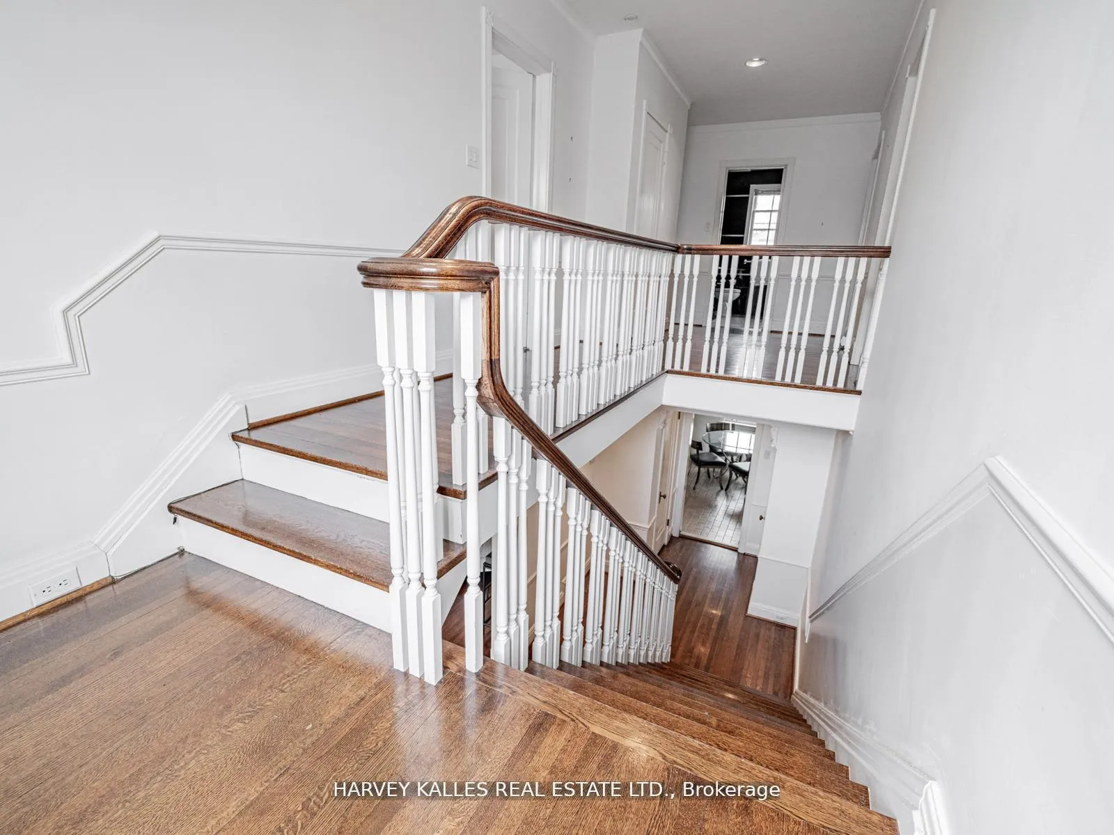 Photo 36 of 2 Silverwood Avenue, Toronto, Forest Hill South — HOMEH