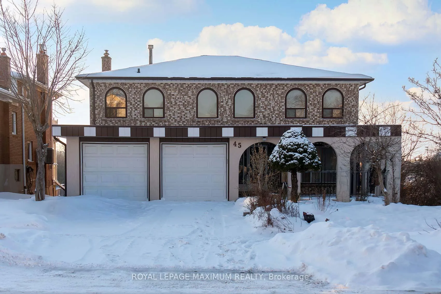 Photo 1 of 45 Houston Road, Vaughan, West Woodbridge — HOMEH